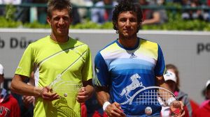 TENIS