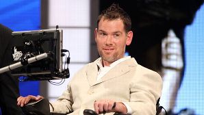 STEVE GLEASON