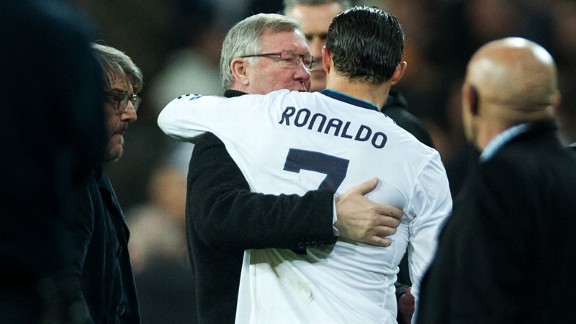 siralexfergusoncristianoronaldohug 576x324 - United won't fear Ronaldo