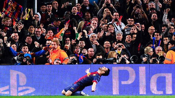 The Camp Nou crowd erupts after David Villa scored Barcelona's third against Milan