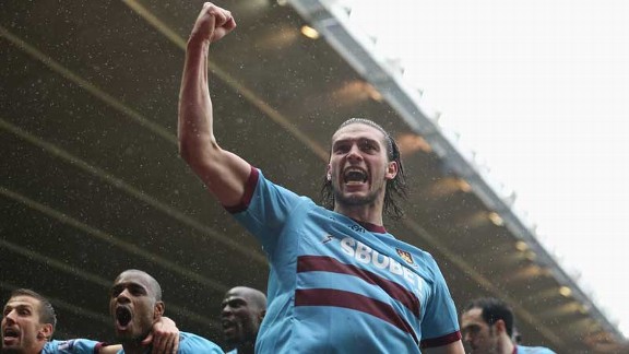 Andy Carroll celebrates
