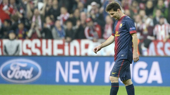 Lionel Messi Barcelona dejected v Bayern Munich