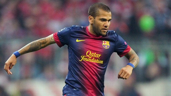 Dani Alves action Bayern Munich Barcelona