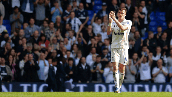 Gareth Bale Tottenham applauds fans