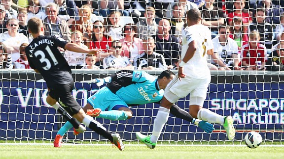 Alexander Kacaniklic puts Fulham into the lead away at Swansea