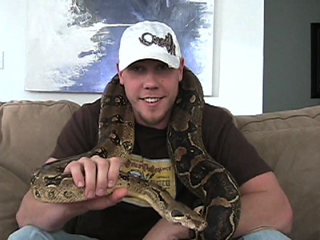 The Mag: Kameron Loe and His Snake The Mag: Kameron Loe and His Snake