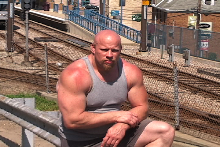 [Image: mag_080924_Strongman.jpg]