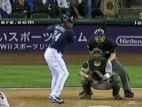Griffey Leads Mariners Past A's, 3-1