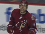 Coyotes Sneak Past Red Wings, 3-2