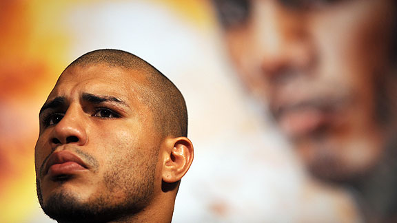 Pacquiao Vs. Cotto: Fighter Strategies