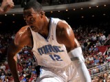 Howard Leads Magic Past Pistons, 110-103