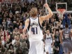 Nowitzki’s Jumper Lifts Mavs In OT