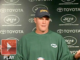 Favre denies helping Lions