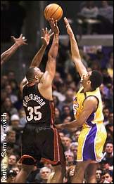 Robert Horry, Clarence Weatherspoon