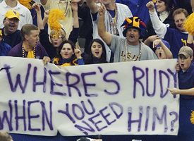 pg2_lsufan_275.jpg