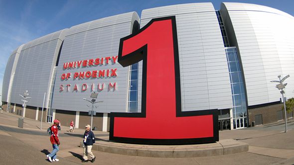 travel_UniversityPhoenixStadium2_590.jpg