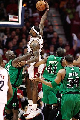 nba_g_lebron_dunk_268.jpg