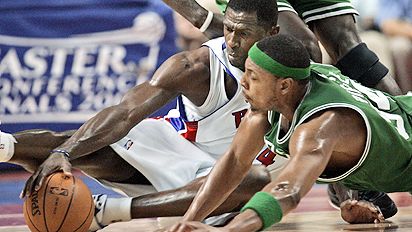 Paul Pierce and Antonio McDyess
