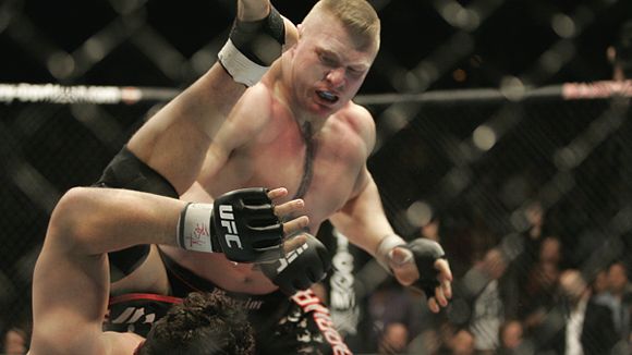 http://assets.espn.go.com/photo/2008/0731/mma_brock_lesnar2_sw_580.jpg