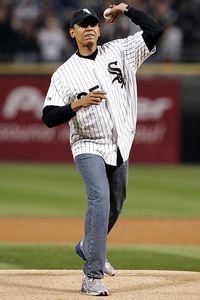 Obamas initial agenda: White Sox 09 first pitch?