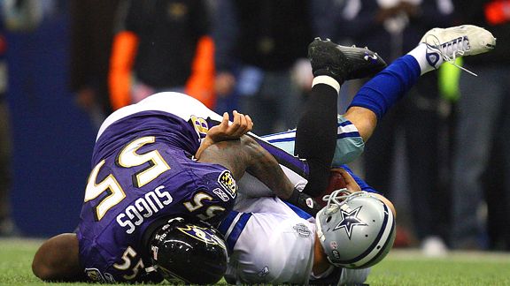 nfl_g_suggs_romo1_576.jpg