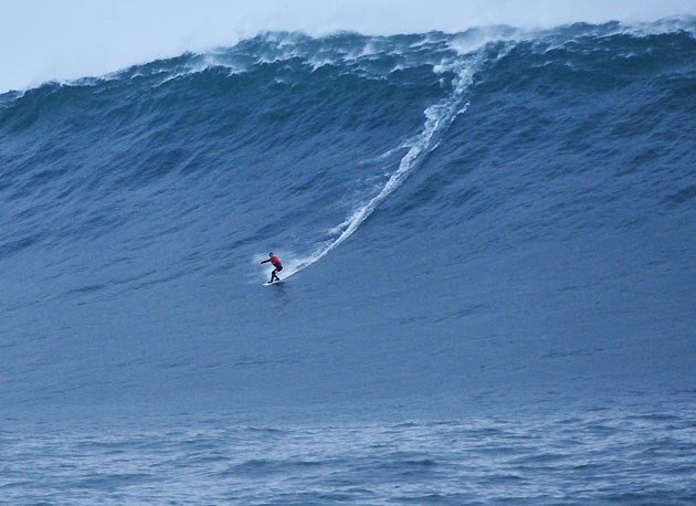 surfer big wave