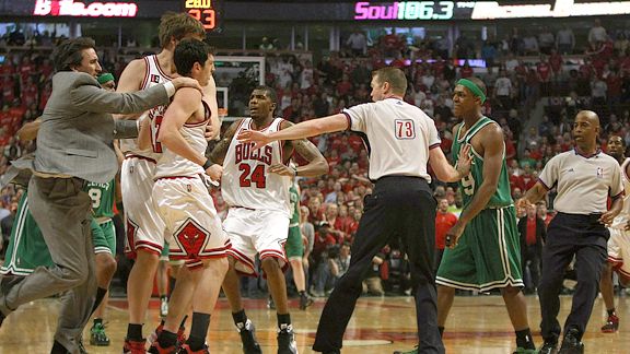 nba_g_rondo_hinrich1_sw_576.jpg