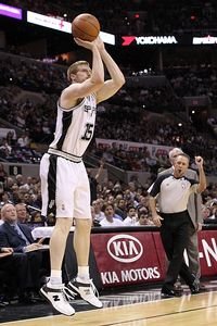 Ronald Martinez/Getty Images Matt Bonner is off to an incredible 10 