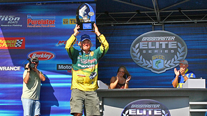 Tim Horton wins BassMaster Elite on Lake Champlain, NY