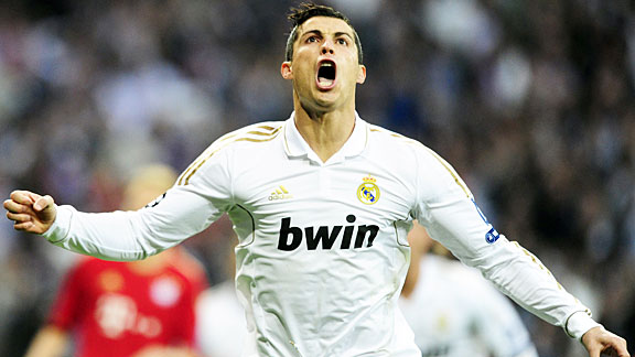 cristianoronaldocelebfirstvbayern20120425_576x324.jpg