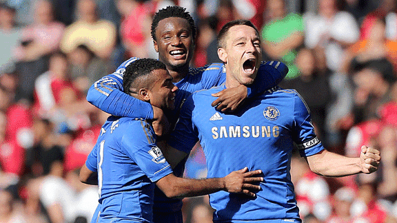 chelseaceleb20120929_576x324.gif